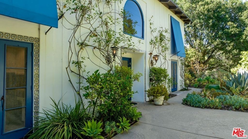 11662 Duque Drive - Photo 1