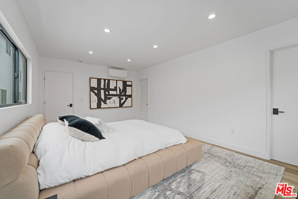 3305 Ocean Front Walk - Photo 43