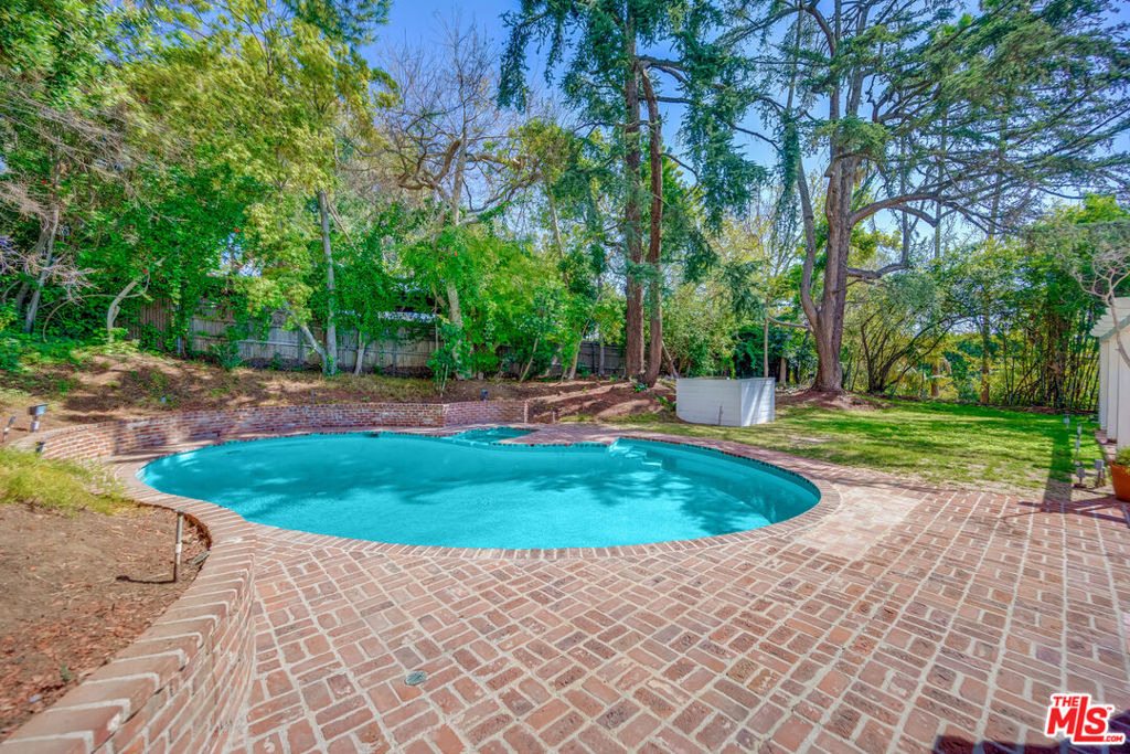 926 N Alpine Drive - Photo 17
