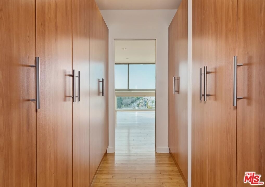2222 Avenue Of The Stars - Photo 12