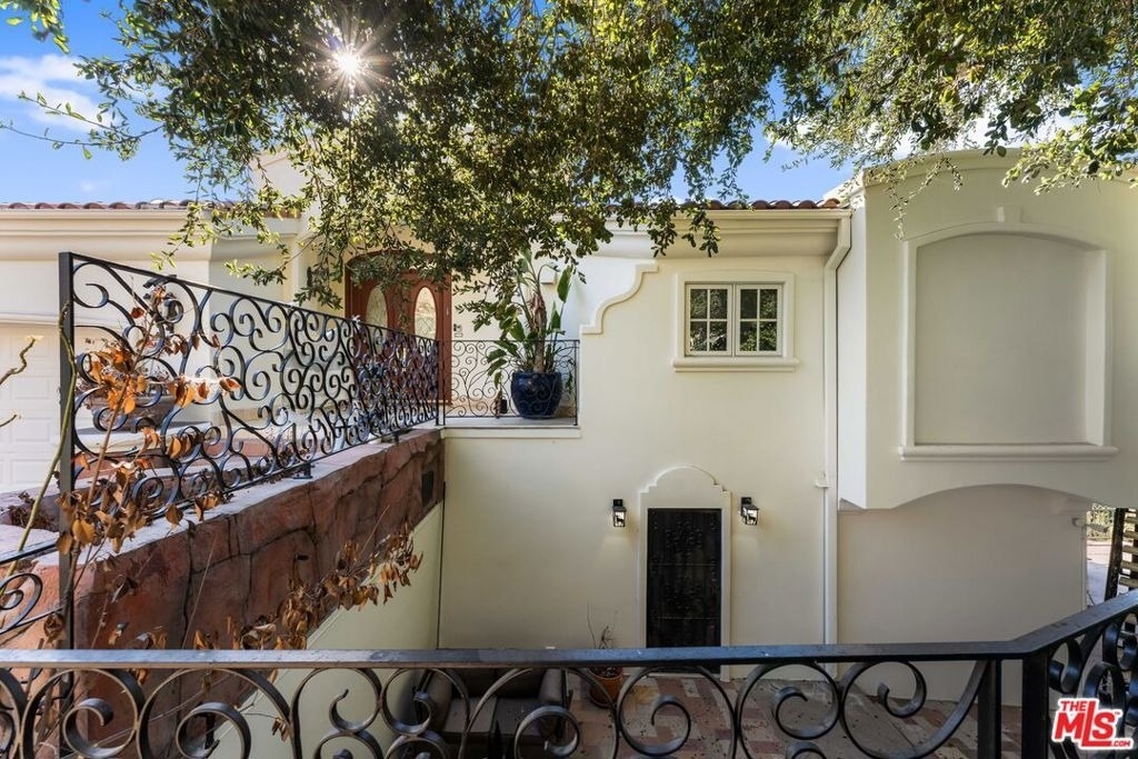 3782 Berry Drive - Photo 1