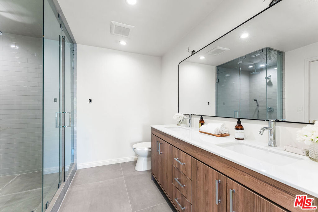 3782 Berry Drive - Photo 27