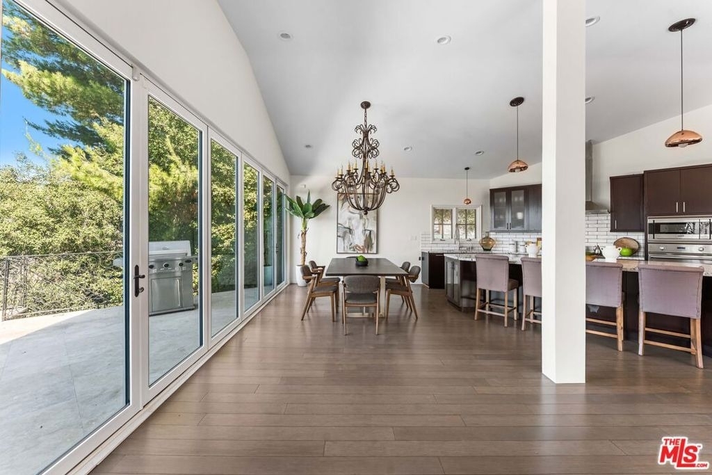 3782 Berry Drive - Photo 7