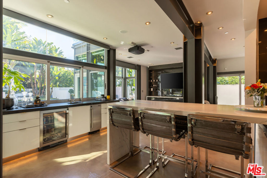 8538 Eastwood Road - Photo 33
