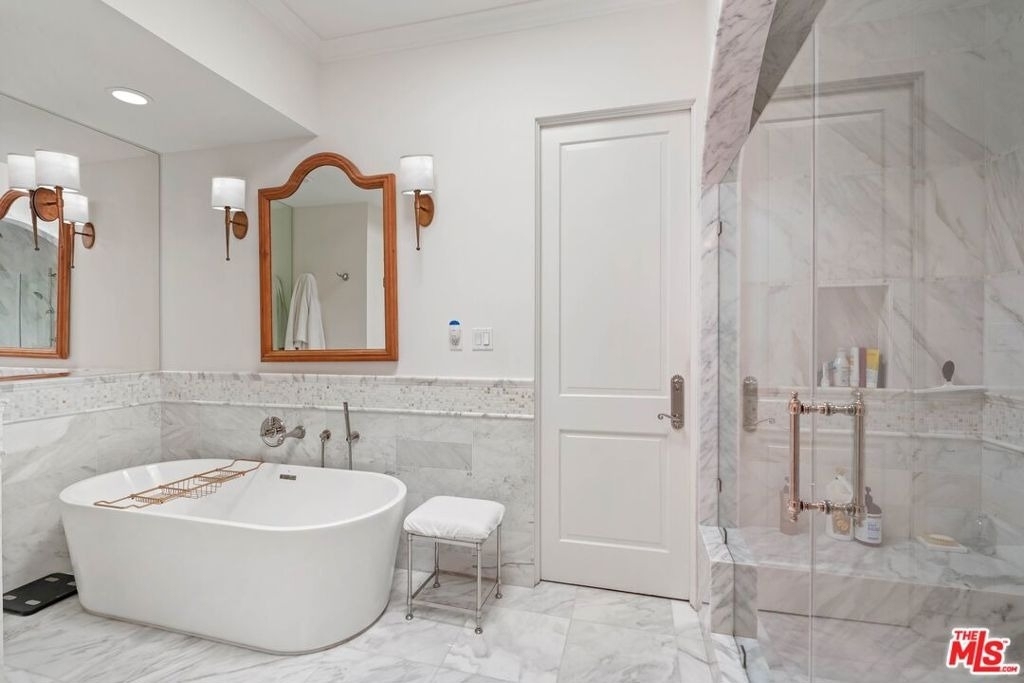 717 N Rodeo Drive - Photo 19