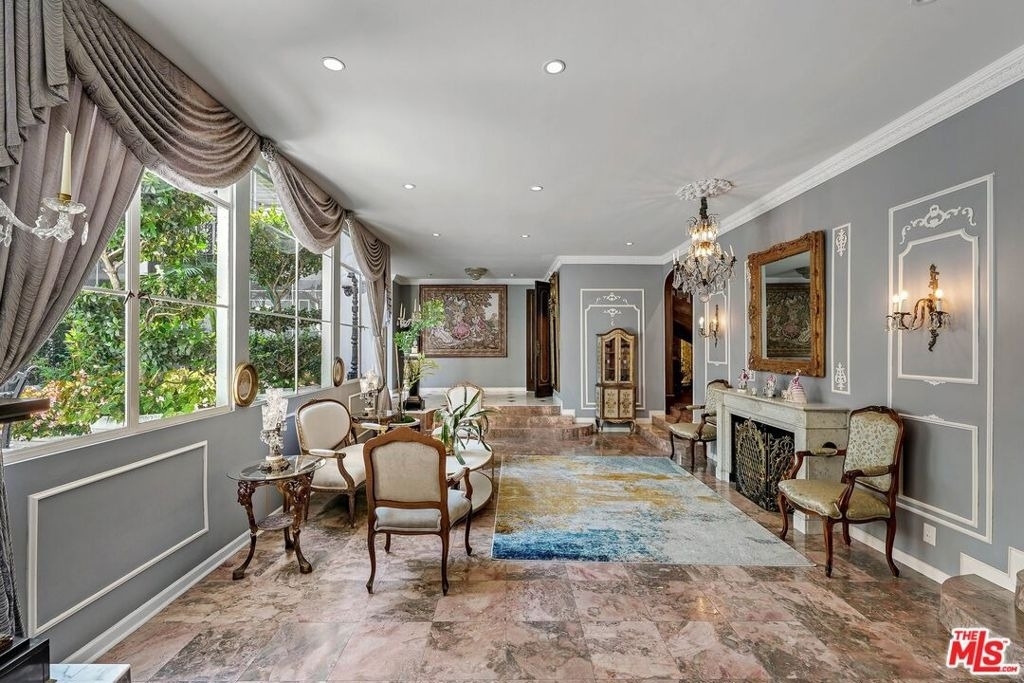 717 N Rodeo Drive - Photo 10