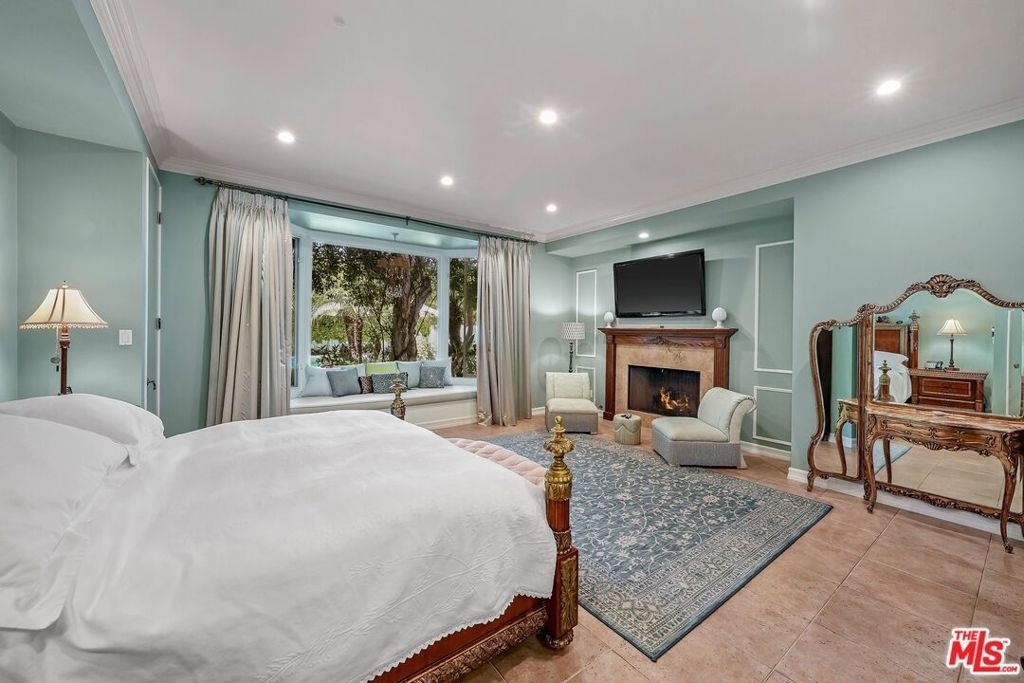 717 N Rodeo Drive - Photo 17