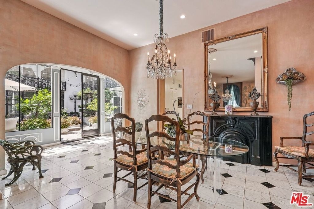 717 N Rodeo Drive - Photo 6