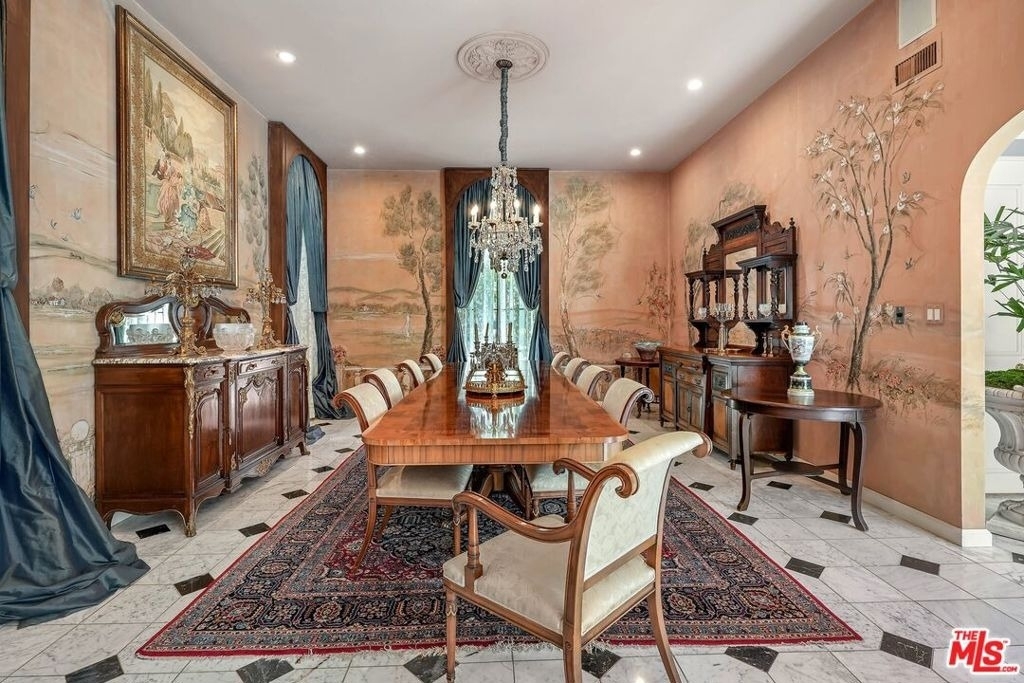717 N Rodeo Drive - Photo 5