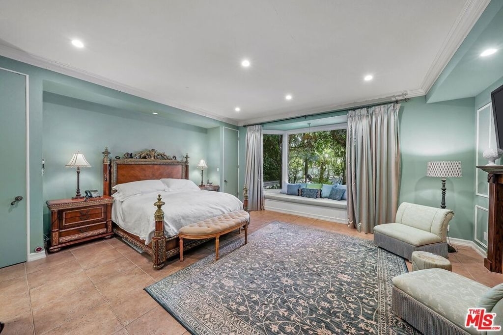 717 N Rodeo Drive - Photo 16