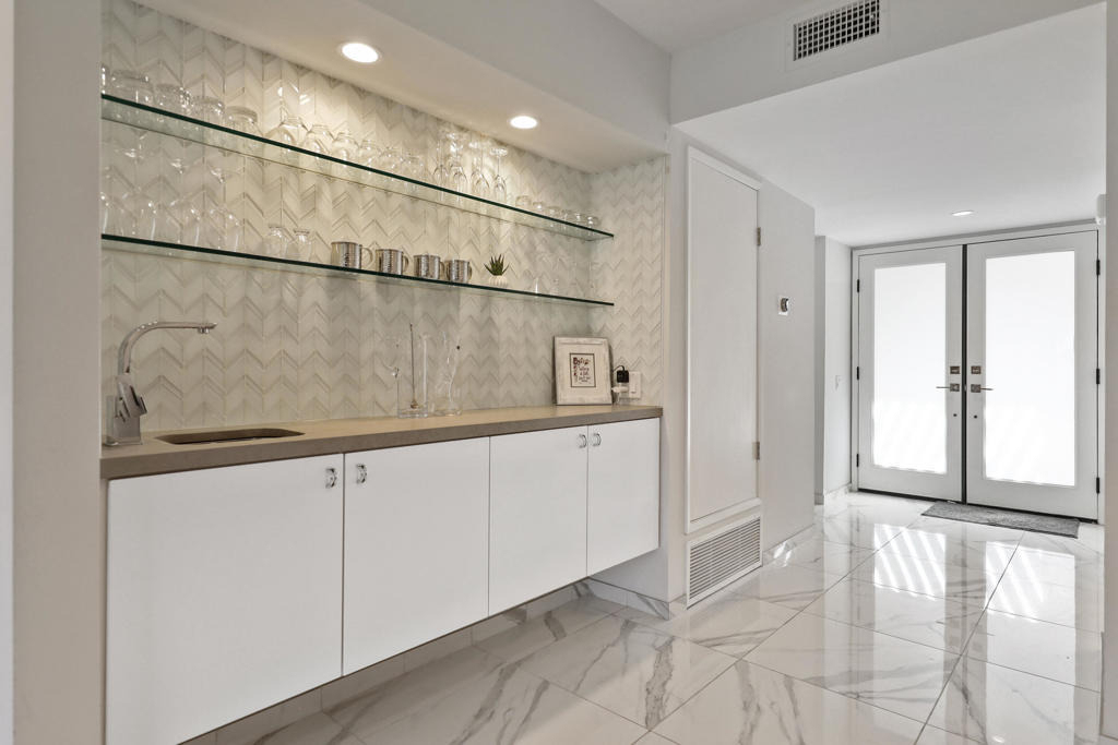 88 La Ronda Drive - Photo 3