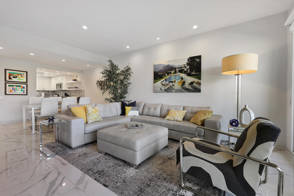 88 La Ronda Drive - Photo 2