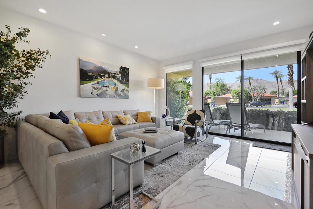 88 La Ronda Drive - Photo 1