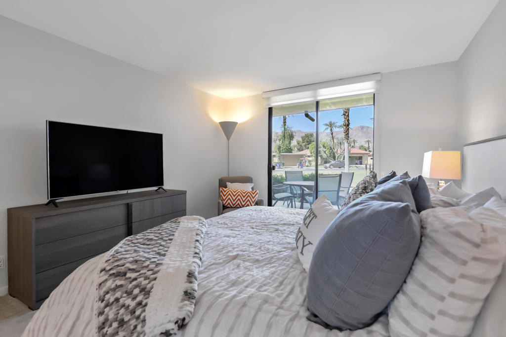 88 La Ronda Drive - Photo 10