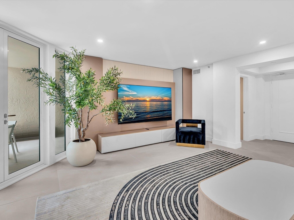 120 Se 5th Avenue - Photo 6