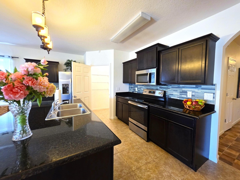 1440 Lexington Square Sw - Photo 11