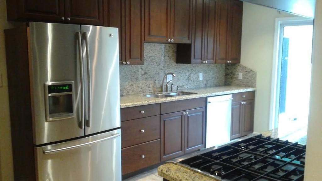 619 37th Street - Photo 7