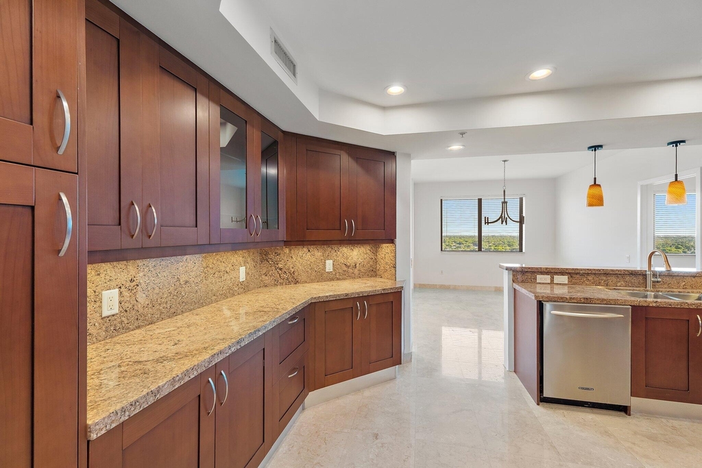 3630 Gardens Parkway - Photo 9