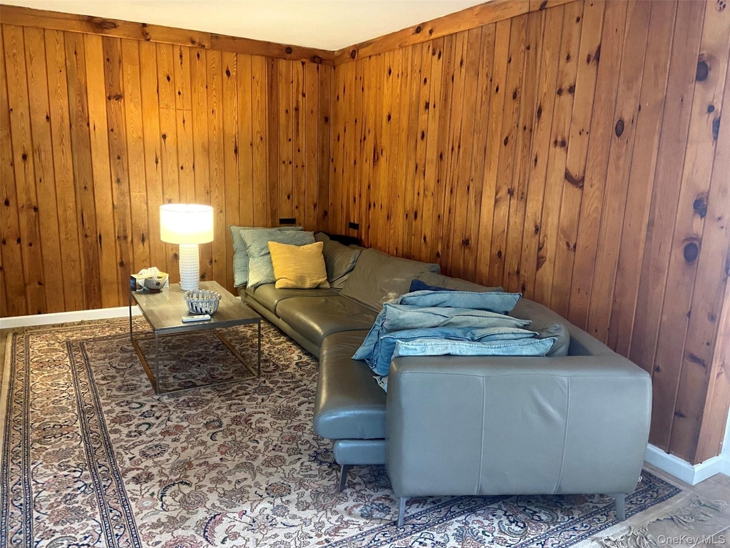 46 Patricia Lane - Photo 20