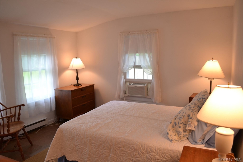 34a Sag Harbor Road - Photo 9