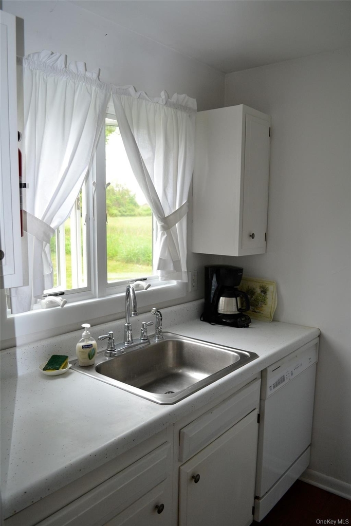 34a Sag Harbor Road - Photo 12