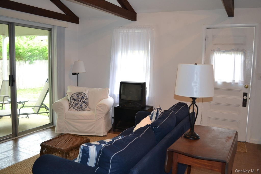 34a Sag Harbor Road - Photo 1