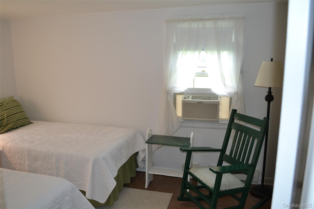 34a Sag Harbor Road - Photo 10