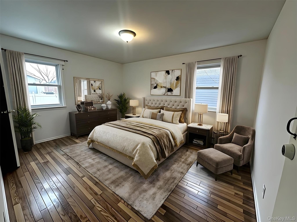 210 Wellington Street - Photo 2