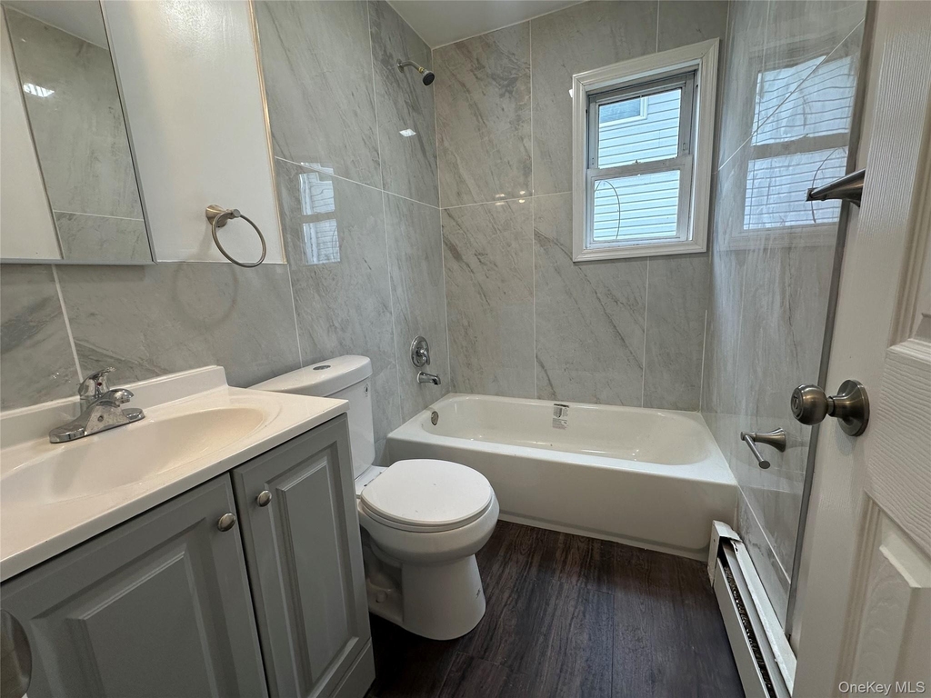 210 Wellington Street - Photo 11
