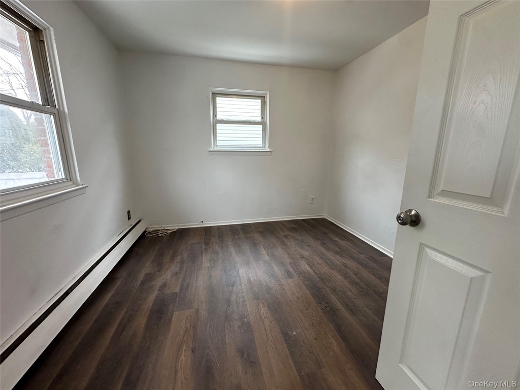 210 Wellington Street - Photo 9