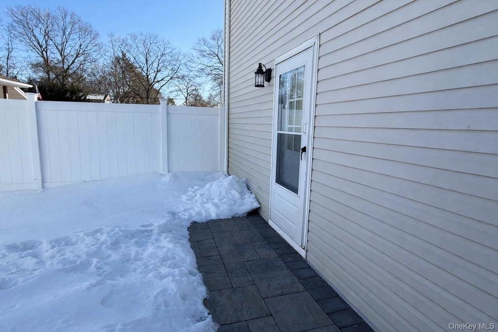 2129 Julia Goldbach Avenue - Photo 11