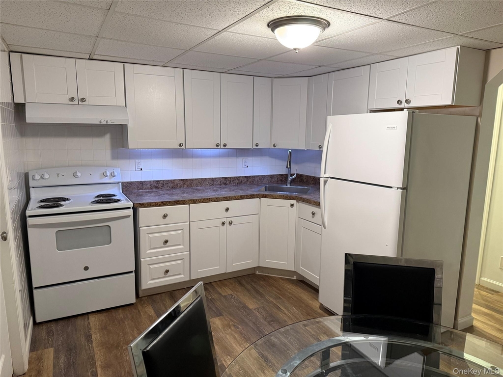 2129 Julia Goldbach Avenue - Photo 4