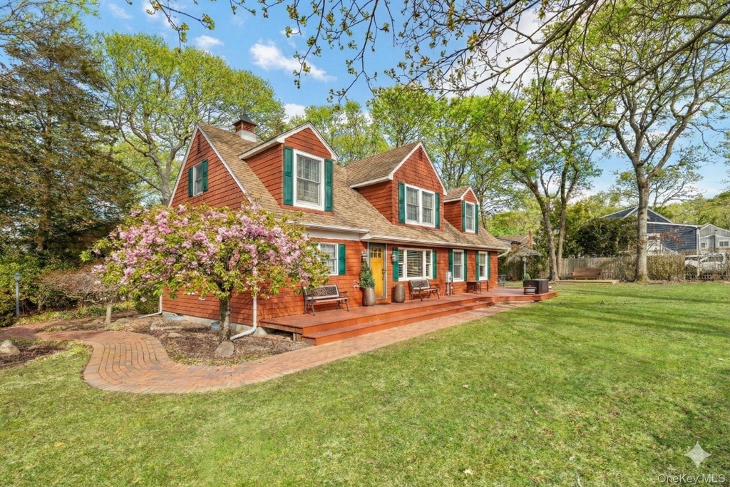 79 E Tiana Road - Photo 2