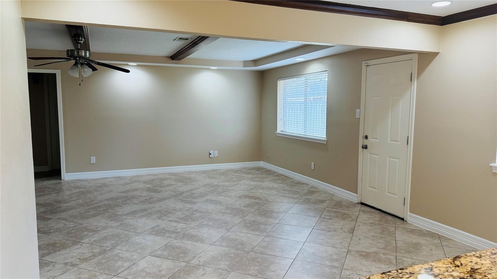 3310 Glen Spring Drive - Photo 6