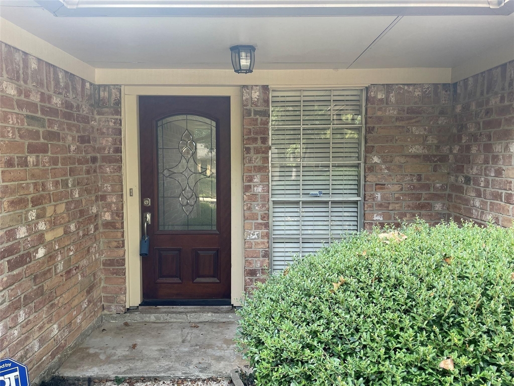 3310 Glen Spring Drive - Photo 1