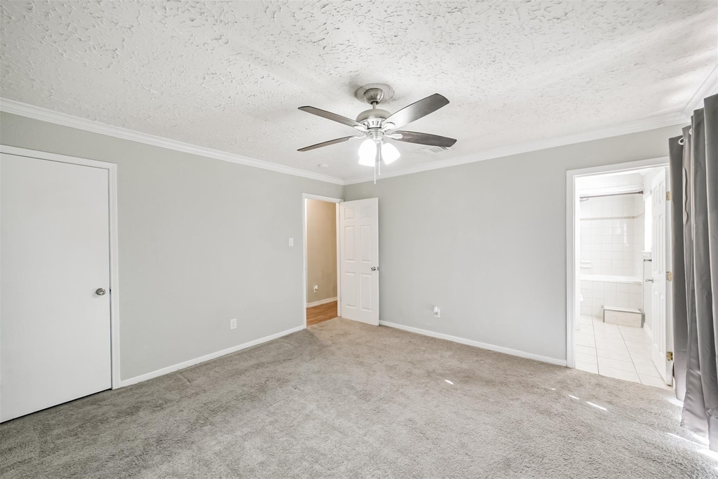 22203 Fincastle Drive - Photo 20