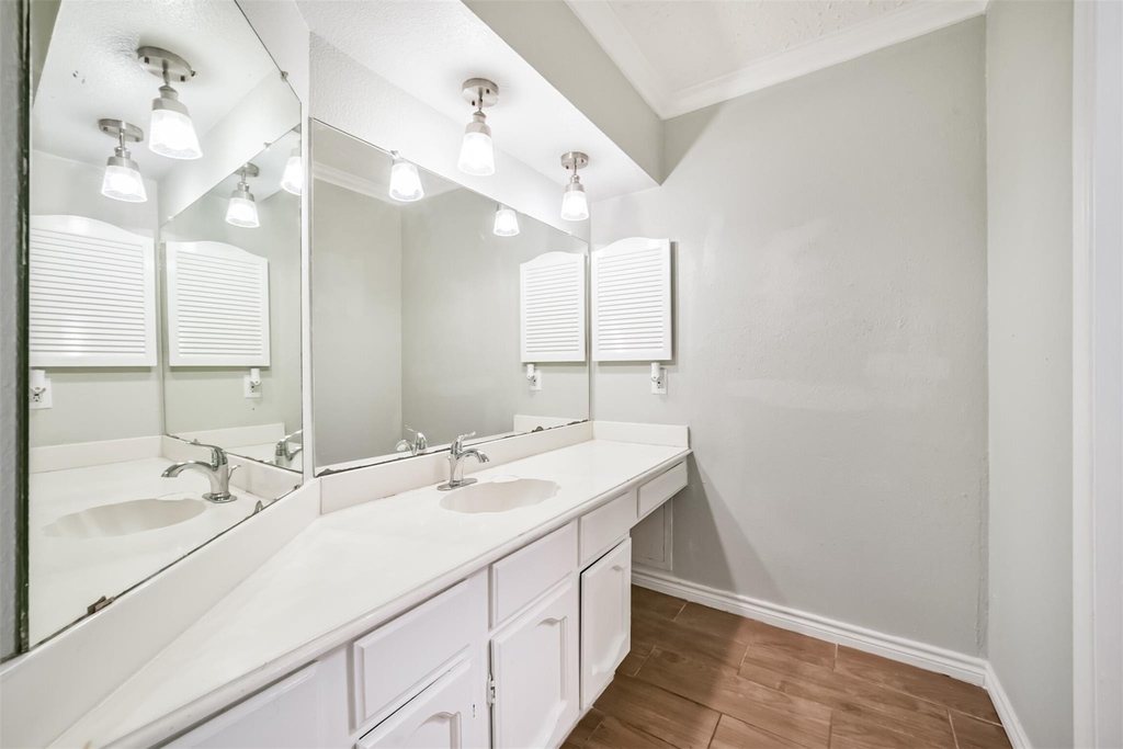 22203 Fincastle Drive - Photo 31