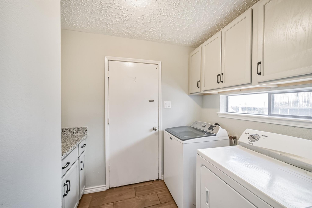 22203 Fincastle Drive - Photo 24