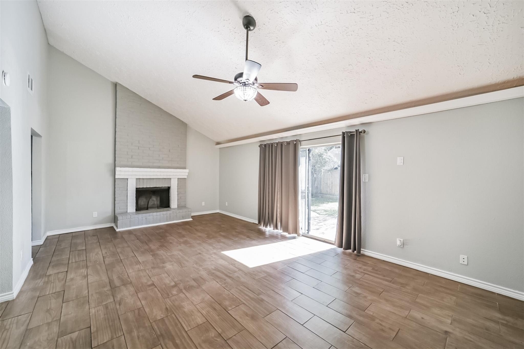 22203 Fincastle Drive - Photo 5