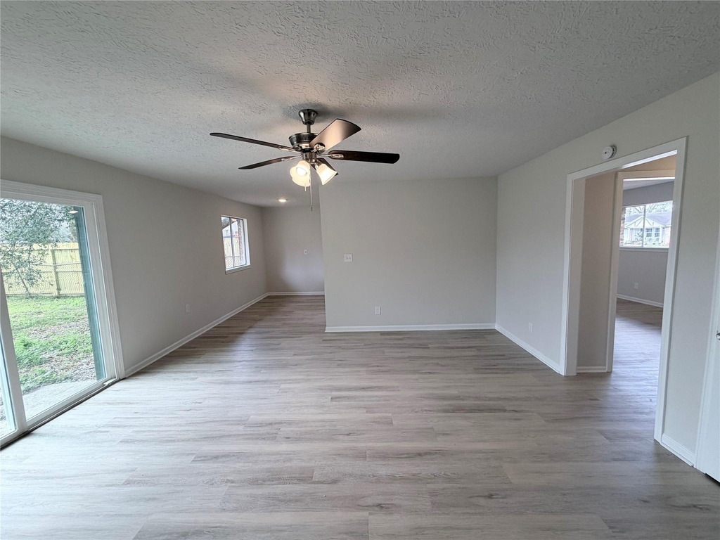 4103 Goulburn Drive - Photo 12
