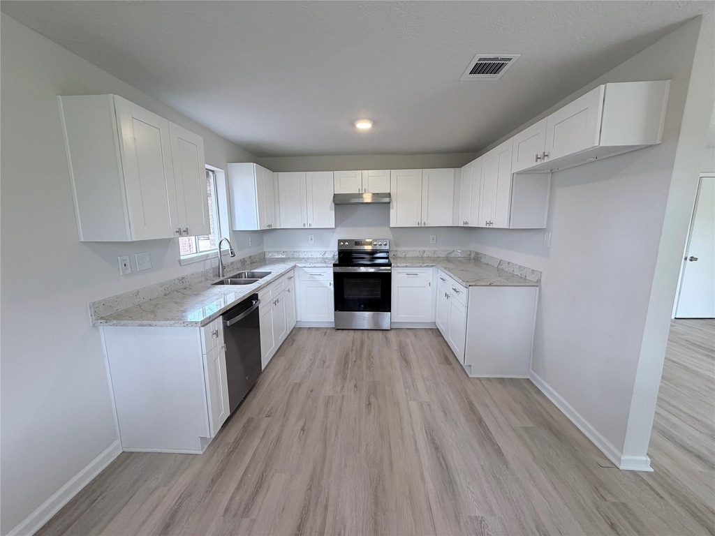 4103 Goulburn Drive - Photo 9