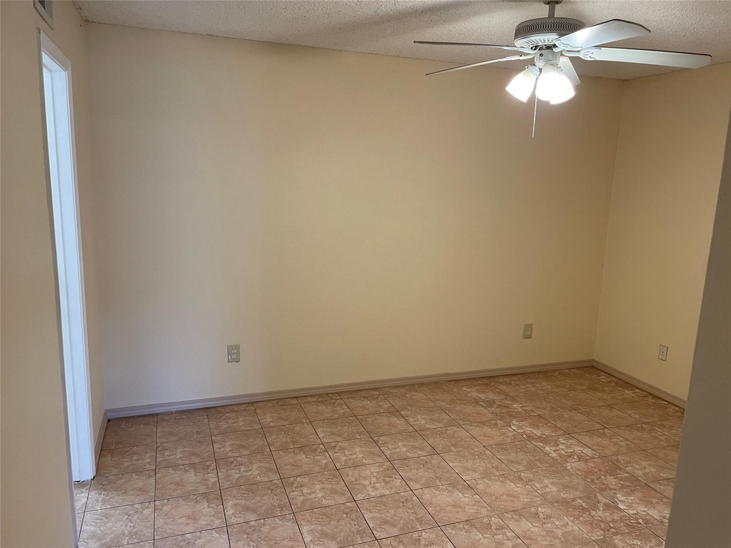 2750 Holly Hall Street - Photo 15