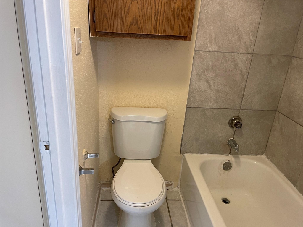 2750 Holly Hall Street - Photo 19