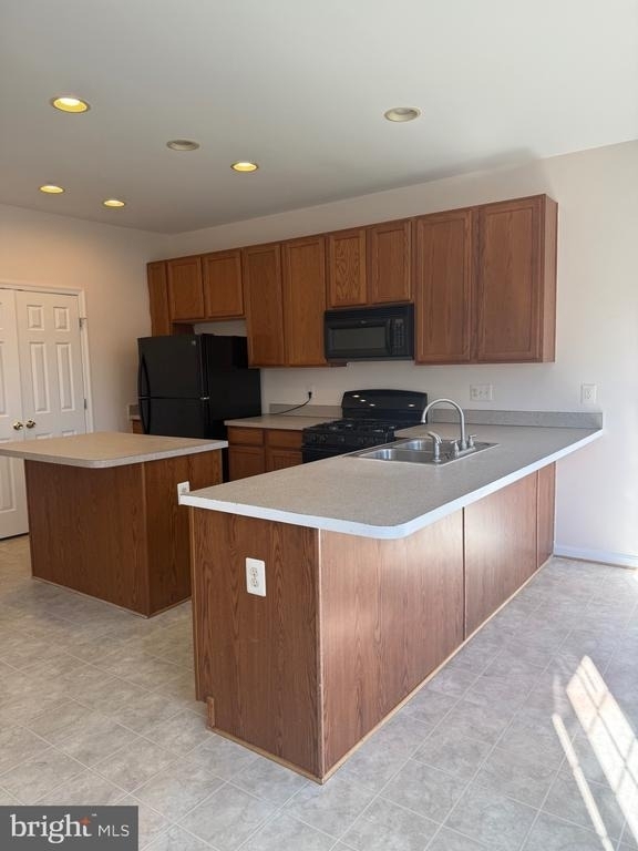 144 Keating Circle - Photo 4