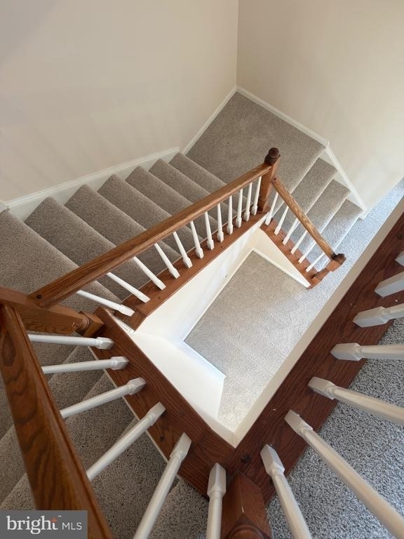 144 Keating Circle - Photo 1