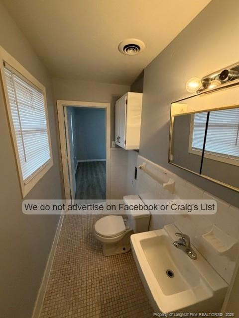1021 W Rowan Street - Photo 5