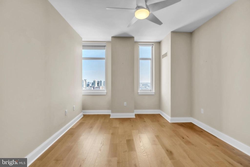 400 S Broad Street - Photo 50