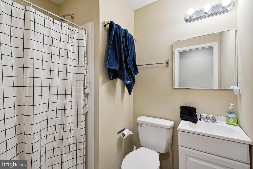 1611 N 17th Street - Photo 8