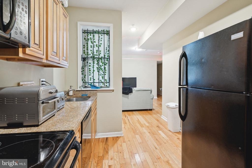 1611 N 17th Street - Photo 1
