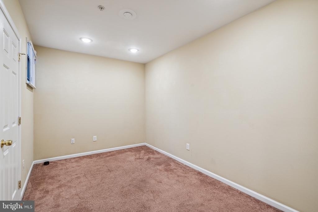 1611 N 17th Street - Photo 3